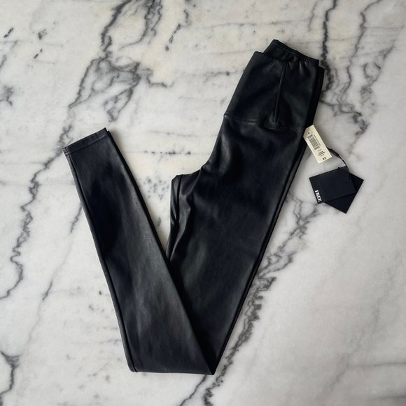 COPY - Aritzia Wilfred Free Daria Faux Leather Leggings - Picture 2 of 10